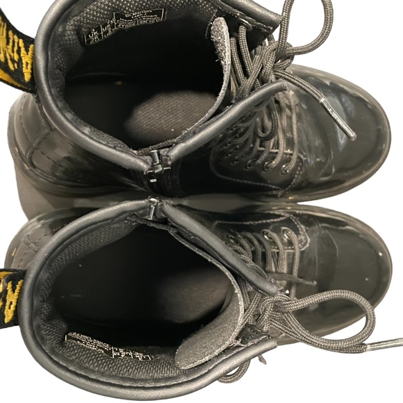 Dr. Martens Lace up Boots Black Patent leather - Picture 4 of 7